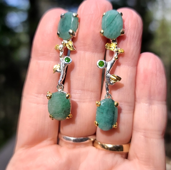Emerald & Peridot floral sterling &gold vine like earrings - Picture 4 of 7
